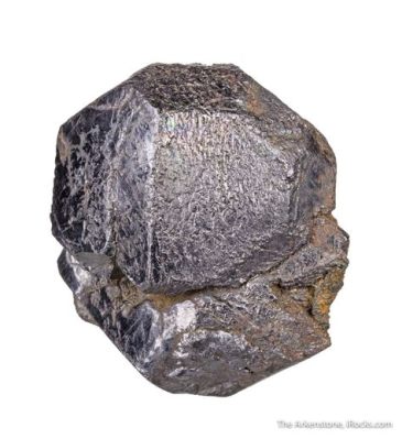  Ilmenite! Det mångsidiga mineralet som driver fram industrin!